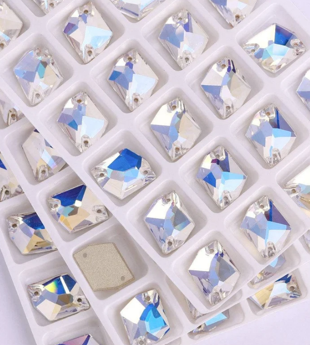 Ommeltavat strassit Moonlight, Cosmic, Elite laatu